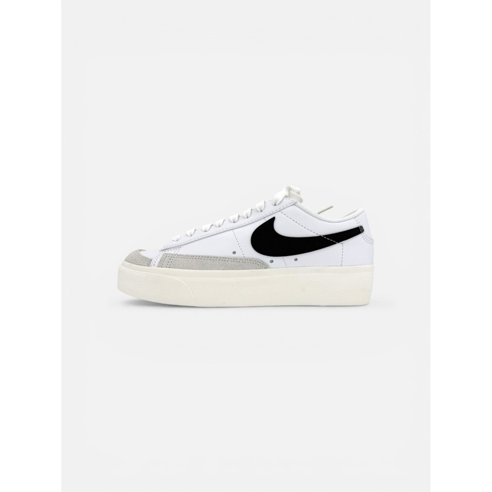 NIKE Blazer Low Platform‎ Sneakers White Black Sail DJ0292 101 W 7.5